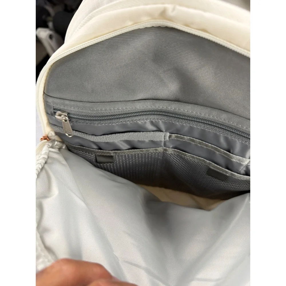 The North Face Women Borealis Luxe Backpack Gardenia White Rose Gold NF0A81E7OUC